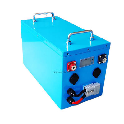 Deep Cycle 48V 60Ah LiFePO4 Golf Cart Penghematan Berat Baterai Pengisian Lebih Cepat